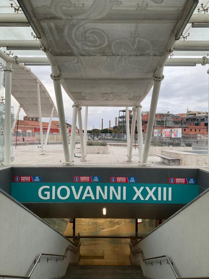 Binario 8 Catania Stazione Centrale Eksteriør billede